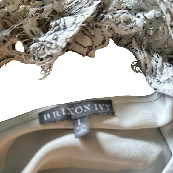 Brixon Ivy Top with Lace Detail Sz L - Picture 2 of 2
